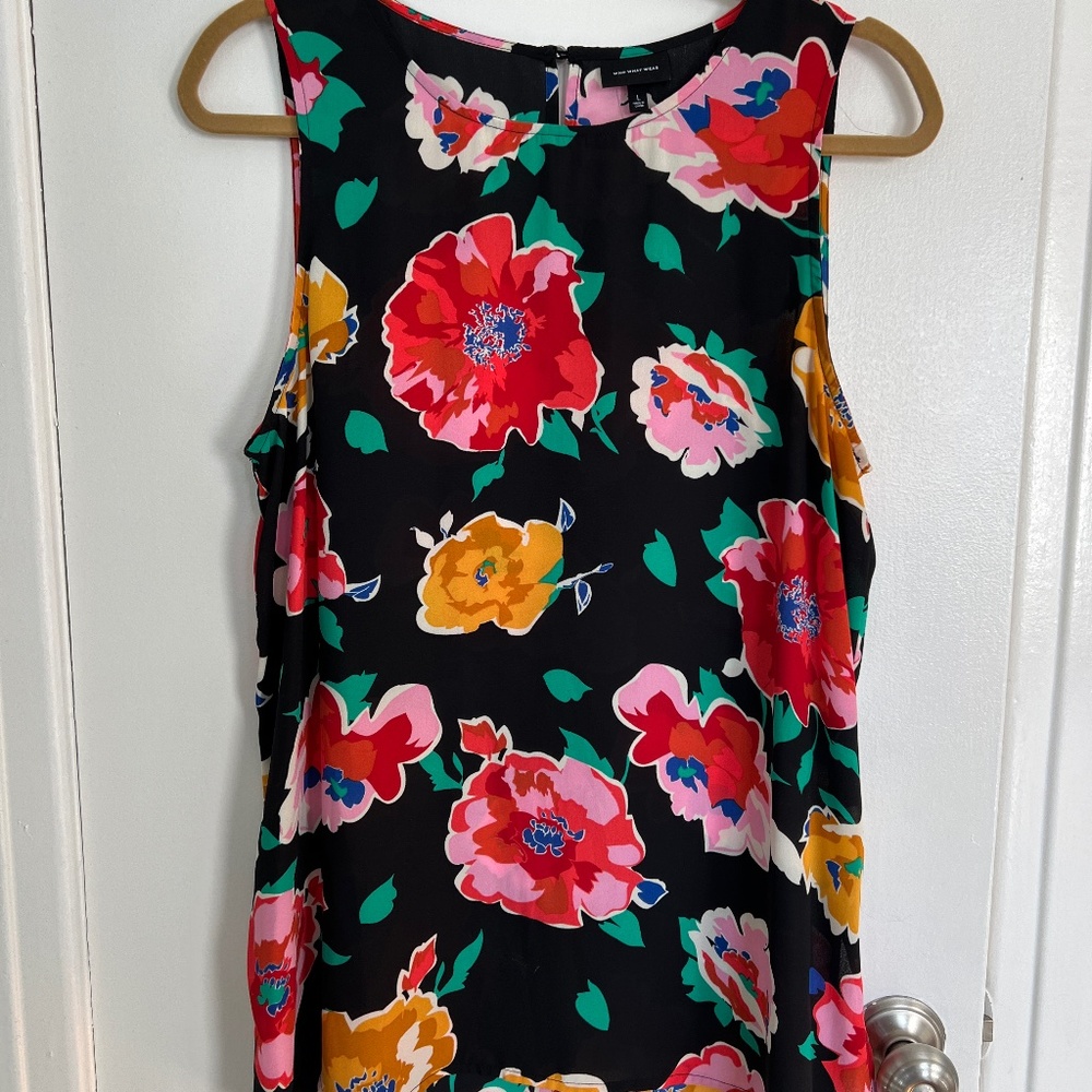 Floral Sleeveless Blouse